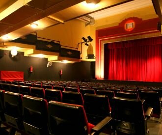 Primera obra de teatre musical a un teatre gran