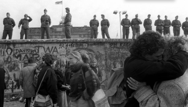 Conflictos entre el occidente liberal y capitalista, China y el mundo islámico.