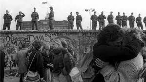 Conflictos entre el occidente liberal y capitalista, China y el mundo.