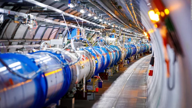 POSADA EN FUNCIONAMENT DE L’LHC