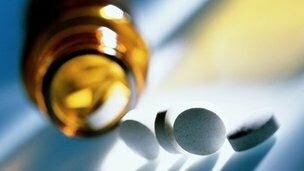 tratamientos antirretrovirales que se dan a los pacientes con VIH