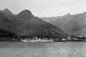 Final del programa del buque meteor donde se descubrió que el fondo de los océanos no es plano, si no que presenta diferentes formas de montañas, valles, mesetas y cañones