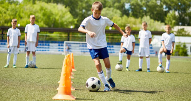 Campus de futbol a Irlanda