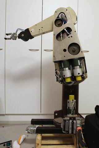 Primera cirugía robótica