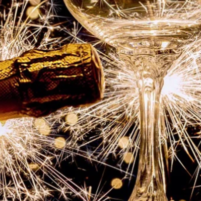 Timeline: 01.jan Újév	 Munkaszüneti nap