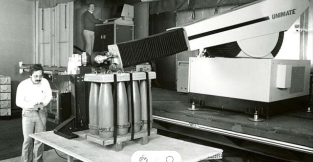 First digitally operated and programmed robot was made