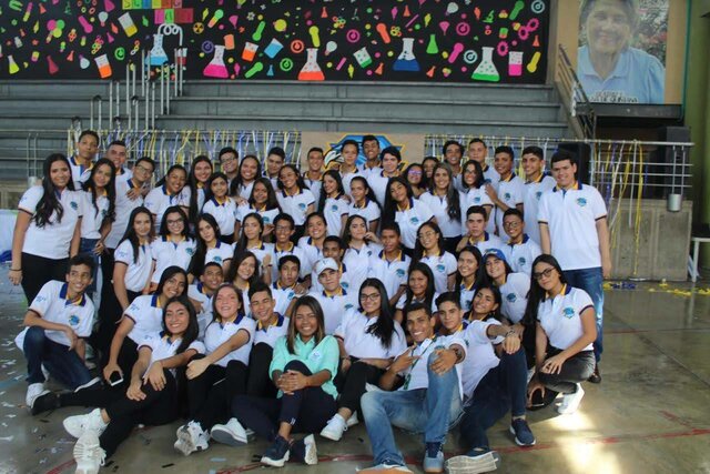 PRELANZAMIENTO DE MI PROM