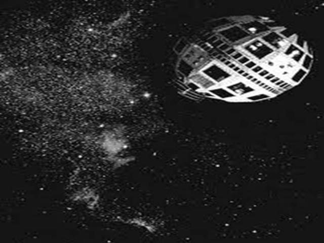 PRIMERAS REDES VÍA SATÉLITE