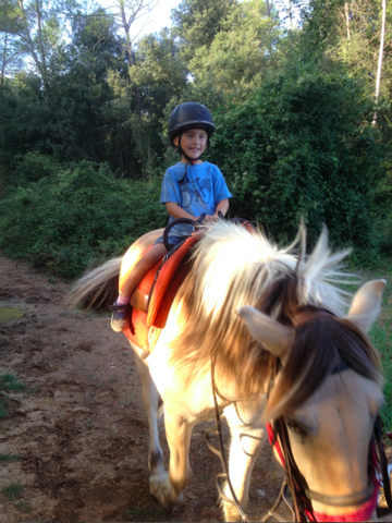 Començo a muntar a cavall