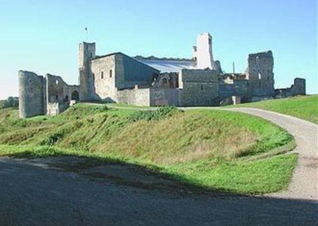 Rakvere linnuse rajamine