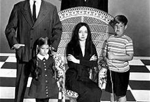 addams pelicula y serie