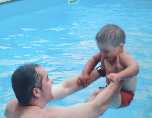 I learned to swim with my father in Valencia