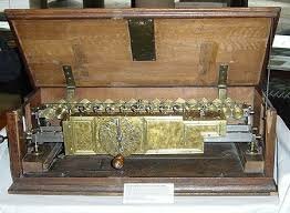 1670 MÁQUINA DE LEIBNIZ