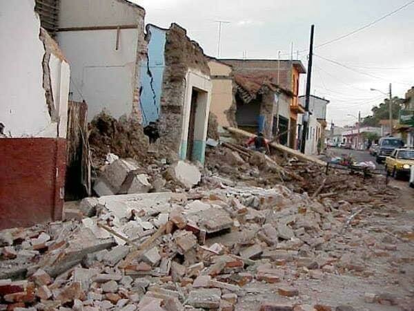 SISMO DE 76.6 EN COLIMA