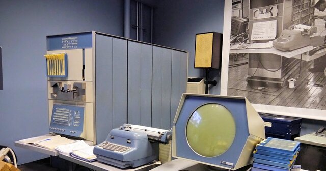 DEC PDP-1 (Digital Equipment Corporation)