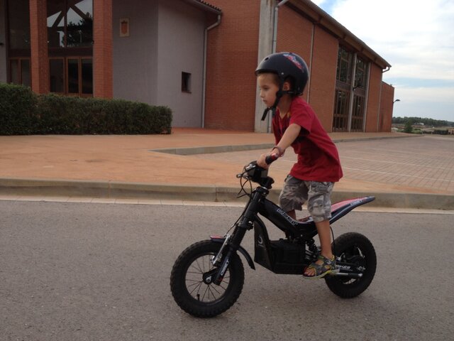 Començo a anar en moto