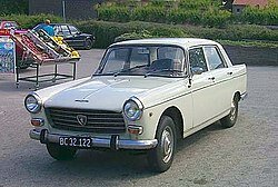 PEUGEOT 404