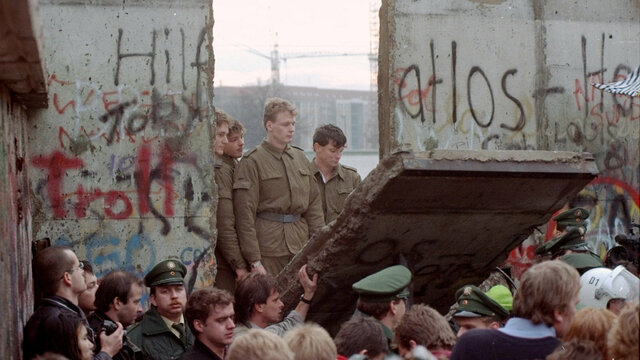 El desmoronamiento del muro de Berlín