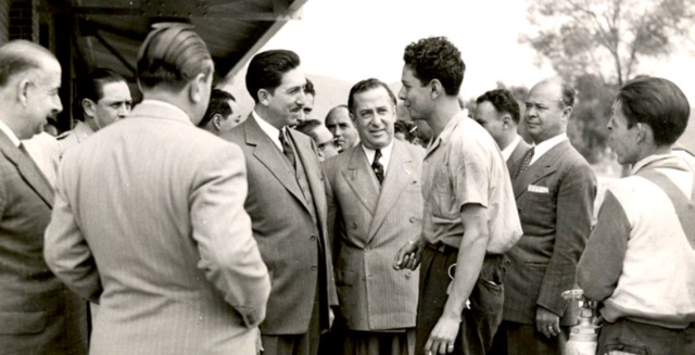 Creación del Instituto Nacional de la Juventud.