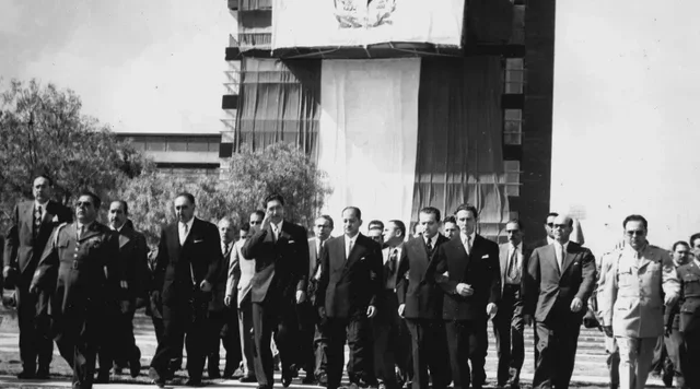 Al final del sexenio de Miguel Alemán Valdés se habían construido 4,159 escuelas nuevas y se habían reparado 2,383 obras que requirieron 272 millones de pesos.