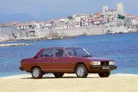 El Primer Coche 6 Cilindro: PEUGEOT 604