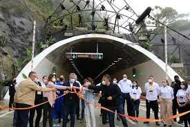 inauguración túnel de la línea