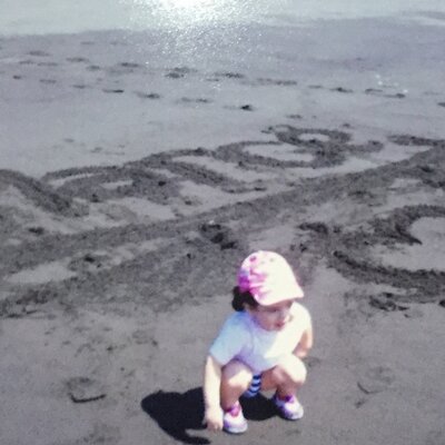 Timeline: MI BIOGRAFÍA - MARCELA MÉNDEZ MEDRANO - 17 AÑOS - 4 DE NOVIEMBRE 2005 - CIUDAD GUATEMALA