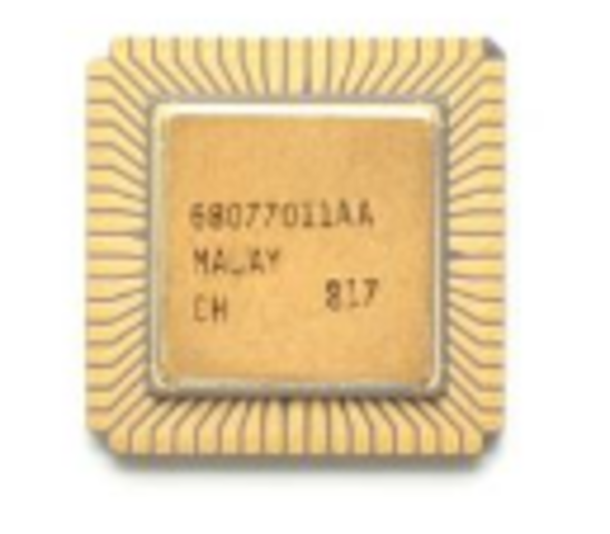 Creación del microprocesador que fue el primer programa para enviar correo electrónico.