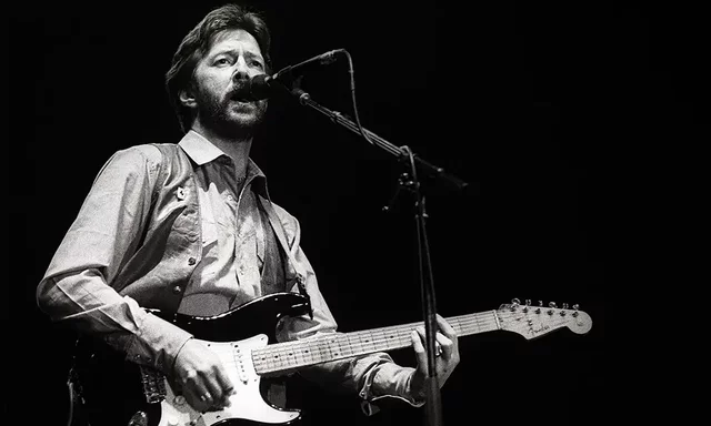 Eric Clampton forms "Cream"