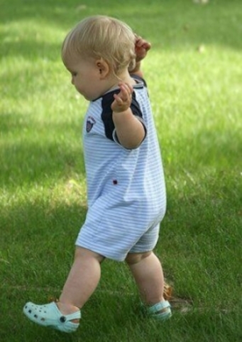 13-15 months  Physical Development