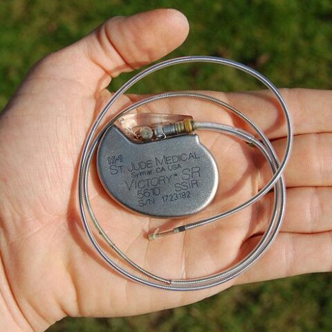 Implante de marca pasos