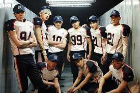 Regreso 'LOVE ME RIGHT' con 9 miembros
