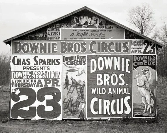 primera valla publicitaria