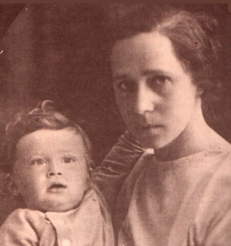 יצחק רבין נולד