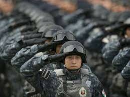 Eliminación de mandos intermedios