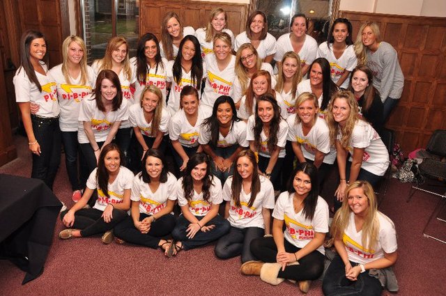 Pi Beta Phi: Pi Burger Phi