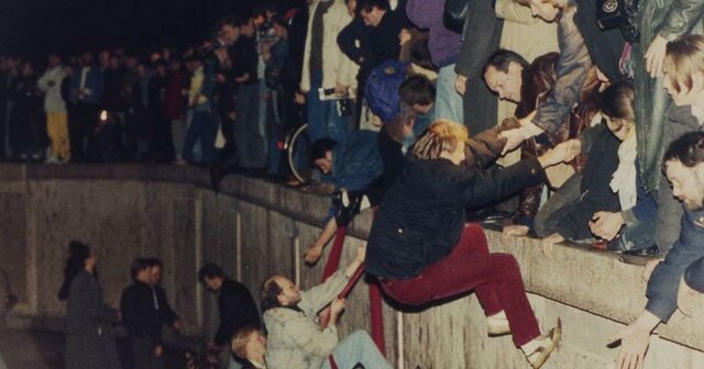 Berlinmurens fall og samlinga av Tyskland