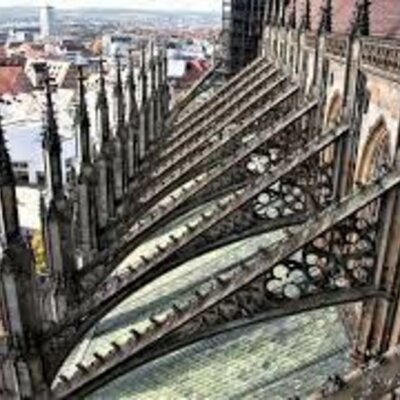 Timeline: Arbotantes