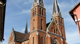 Timeline: RAZVOJ RIMOKATALOŠKE CERKVE V SREDNJEM VEKU