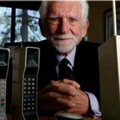 Timeline: evolucion del telefono movil