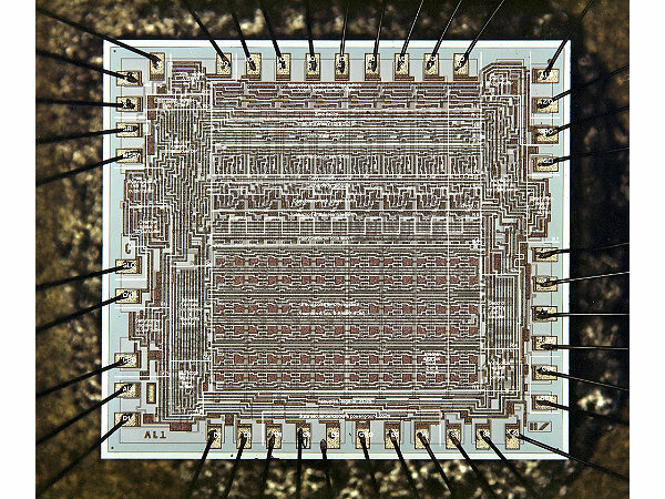 4ª generación: Era del micropocesador
