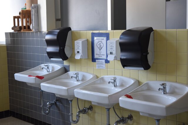 Bathroom pre-renovation