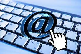Nacimiento de correo electrónico