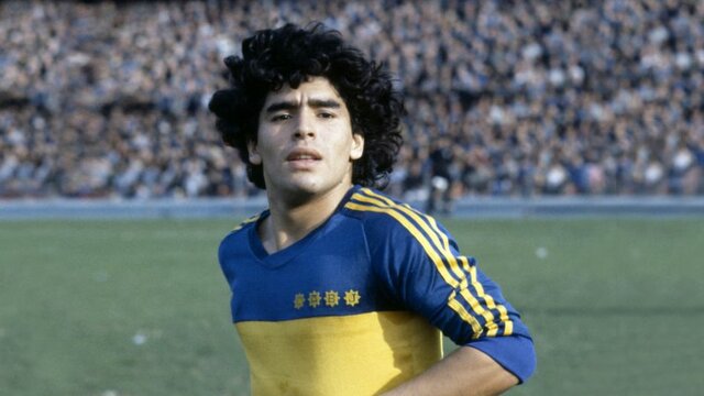 Primer partido del Diego en boca