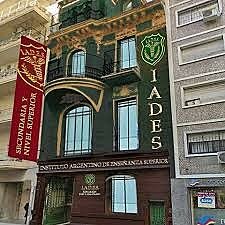 Fundación del IADES