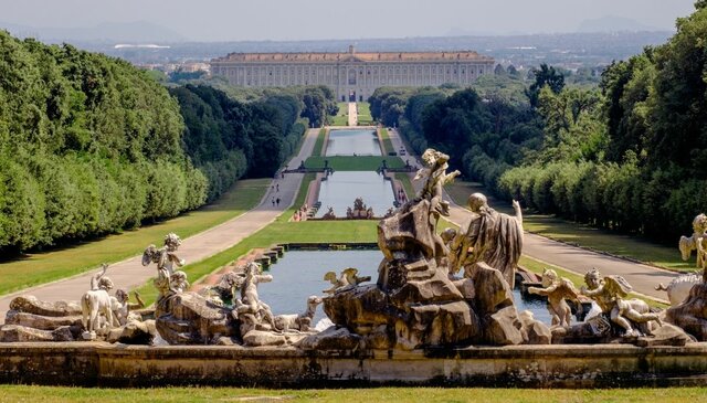 VANVITELLI: parco della reggia di Caserta