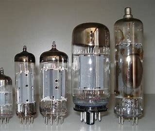 Ordenadores válvulas de vacío