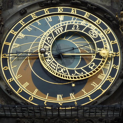 Timeline: EVOLUCION DE UN RELOJ