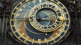 Timeline: EVOLUCION DE UN RELOJ