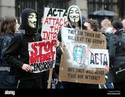 protesta en contra de la pirateria en la web